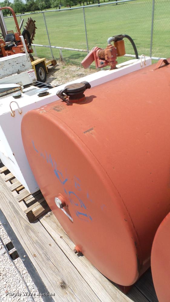image for item DJ9916 Fuel tank