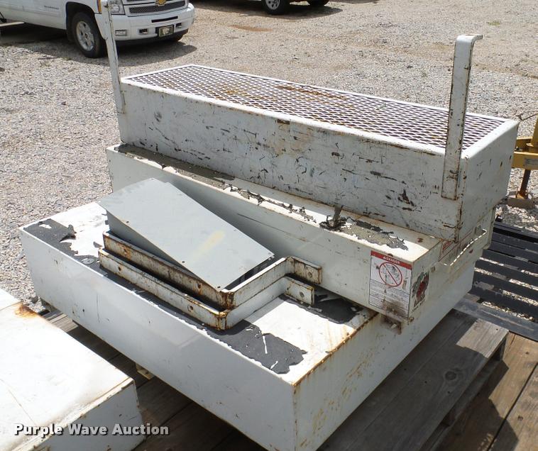 image for item DJ9921 WeatherGuard Packrat toolboxes