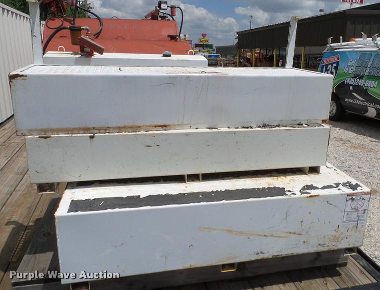 image for item DJ9921 WeatherGuard Packrat toolboxes