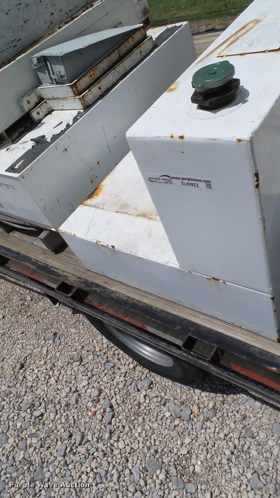 image for item DJ9922 Delta fuel tank