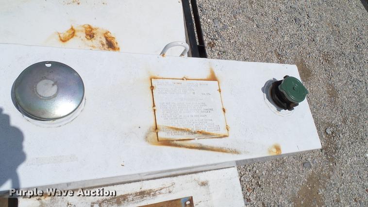 image for item DJ9922 Delta fuel tank