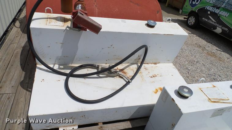 image for item DJ9923 Delta fuel tank