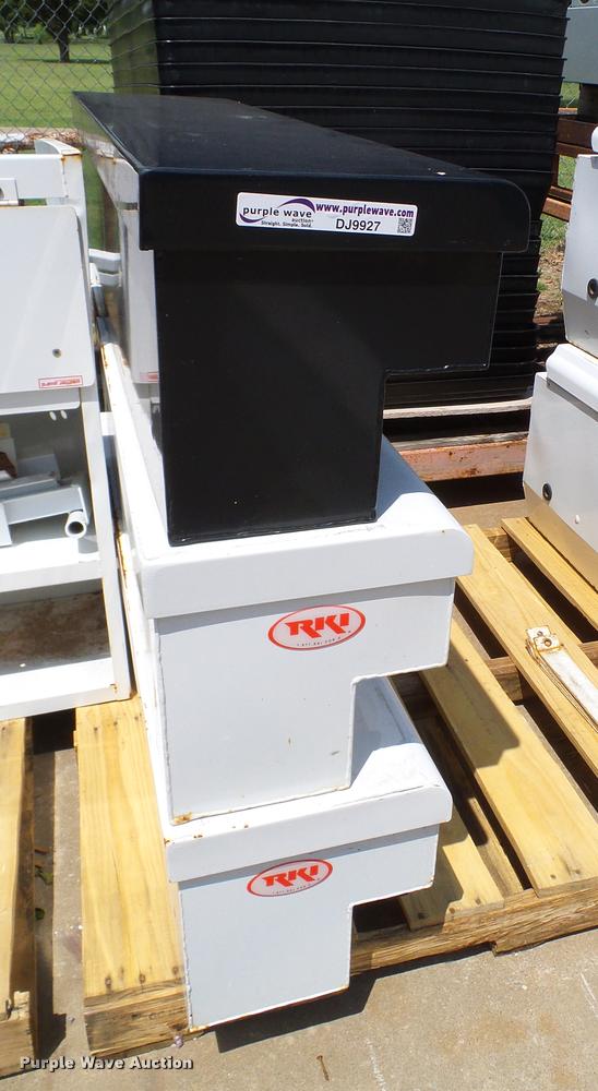 image for item DJ9927 (3) RKI toolboxes