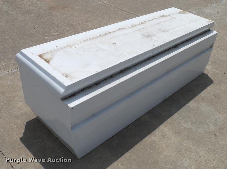 image for item DJ9930 WeatherGuard toolbox