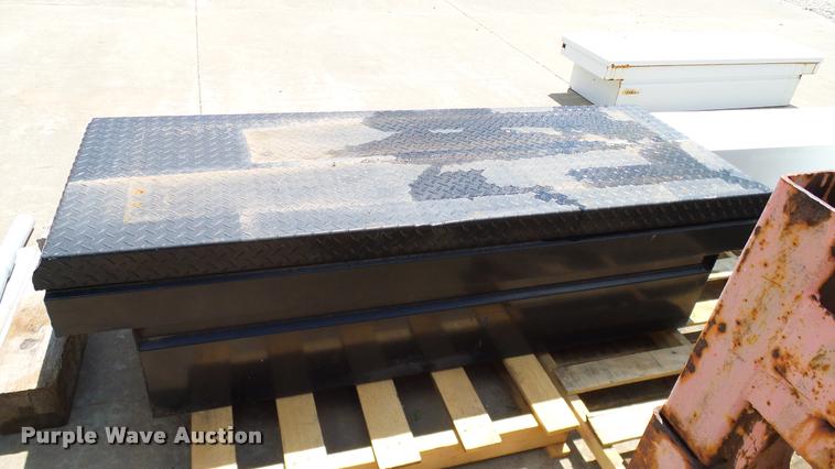 image for item DJ9932 WeatherGuard toolbox