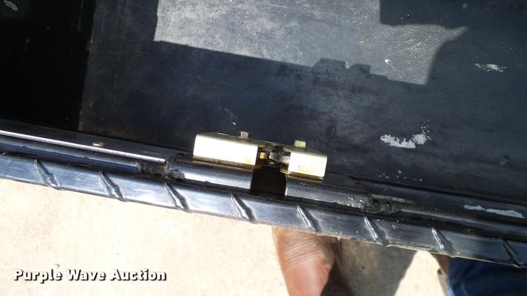 image for item DJ9932 WeatherGuard toolbox