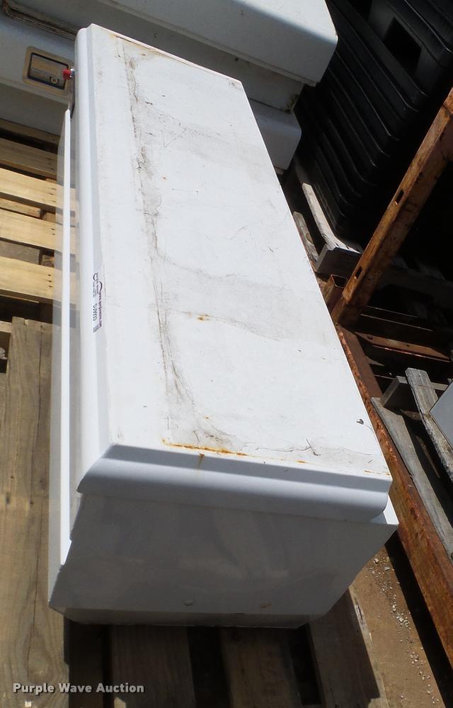 image for item DJ9933 WeatherGuard toolbox