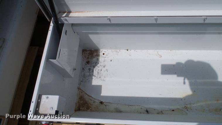 image for item DJ9933 WeatherGuard toolbox