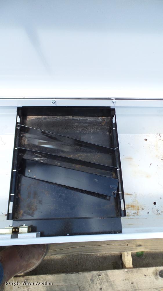 image for item DJ9933 WeatherGuard toolbox