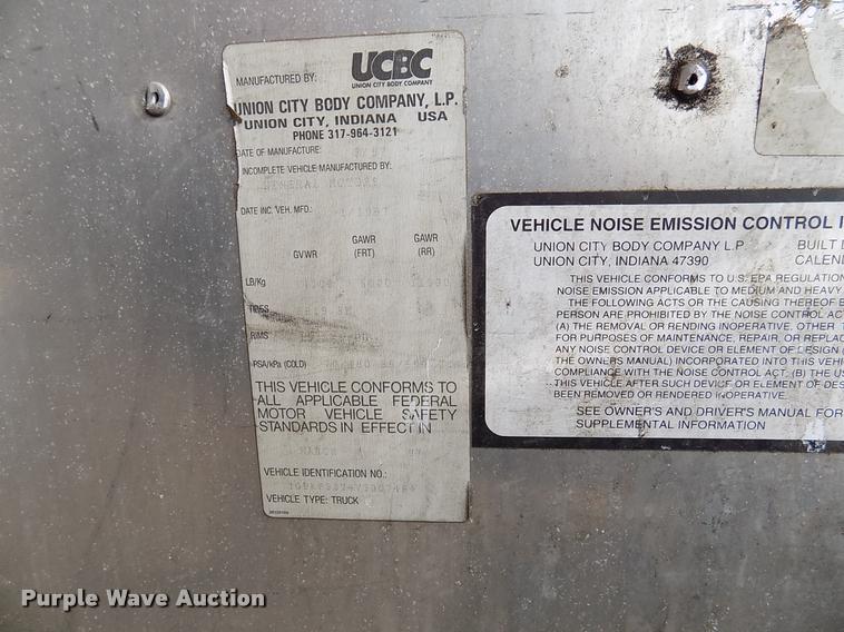 image for item DK9995 1997 Chevrolet P30 delivery truck