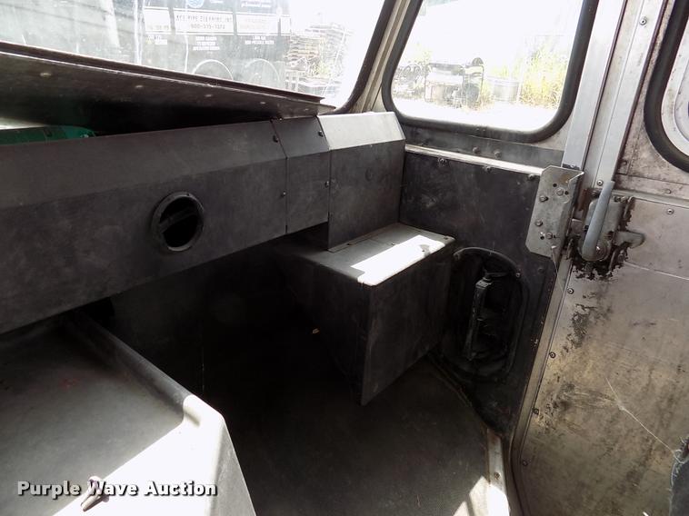 image for item DK9995 1997 Chevrolet P30 delivery truck