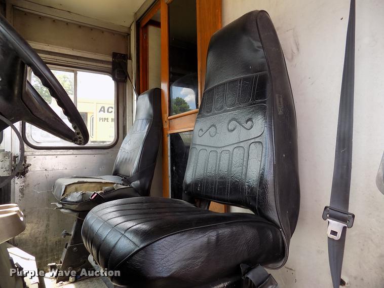 image for item DK9995 1997 Chevrolet P30 delivery truck