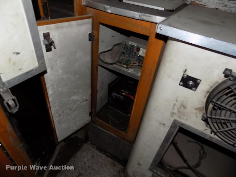 image for item DK9995 1997 Chevrolet P30 delivery truck