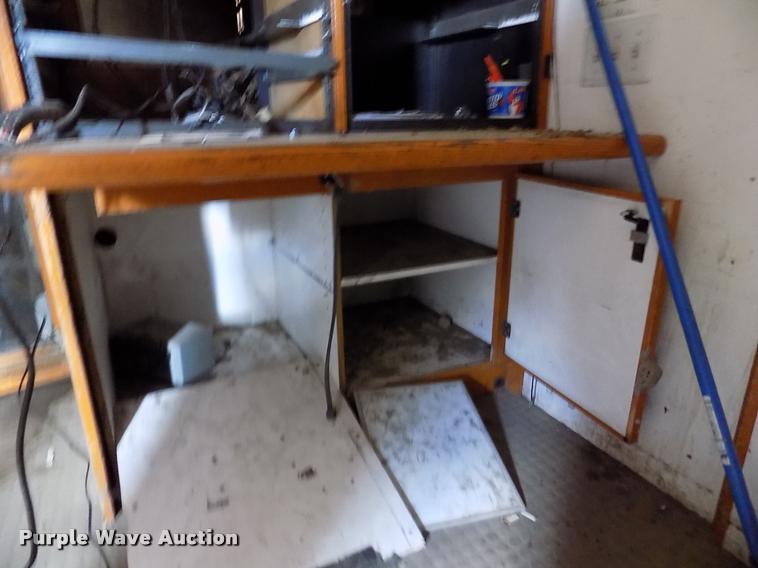 image for item DK9995 1997 Chevrolet P30 delivery truck