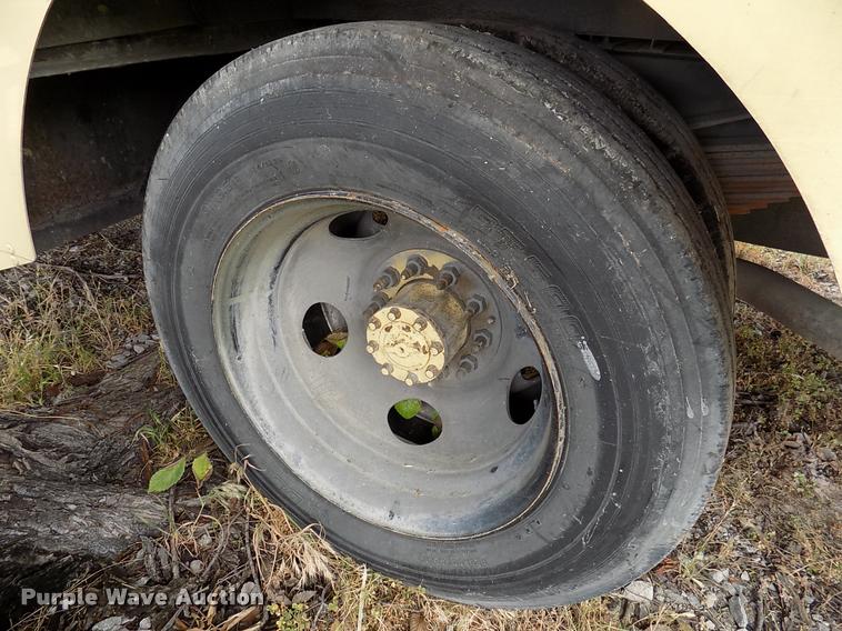 image for item DK9995 1997 Chevrolet P30 delivery truck