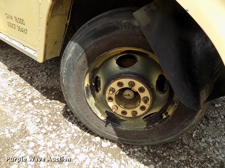 image for item DK9995 1997 Chevrolet P30 delivery truck