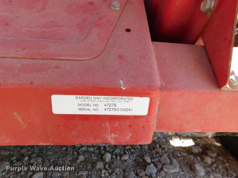 image for item DM9480 Troy-Bilt 47279 wood chipper