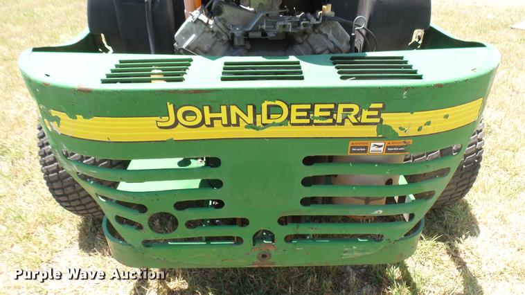image for item DO9571 2003 John Deere Z-Trak 777 ZTR mower