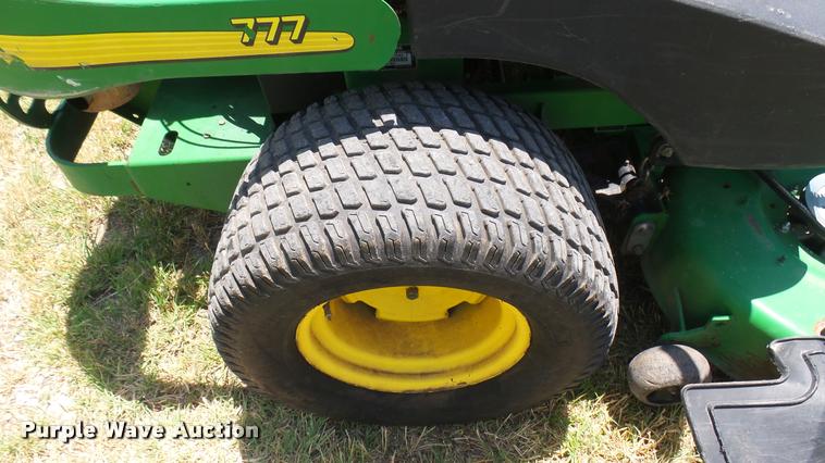 image for item DO9571 2003 John Deere Z-Trak 777 ZTR mower