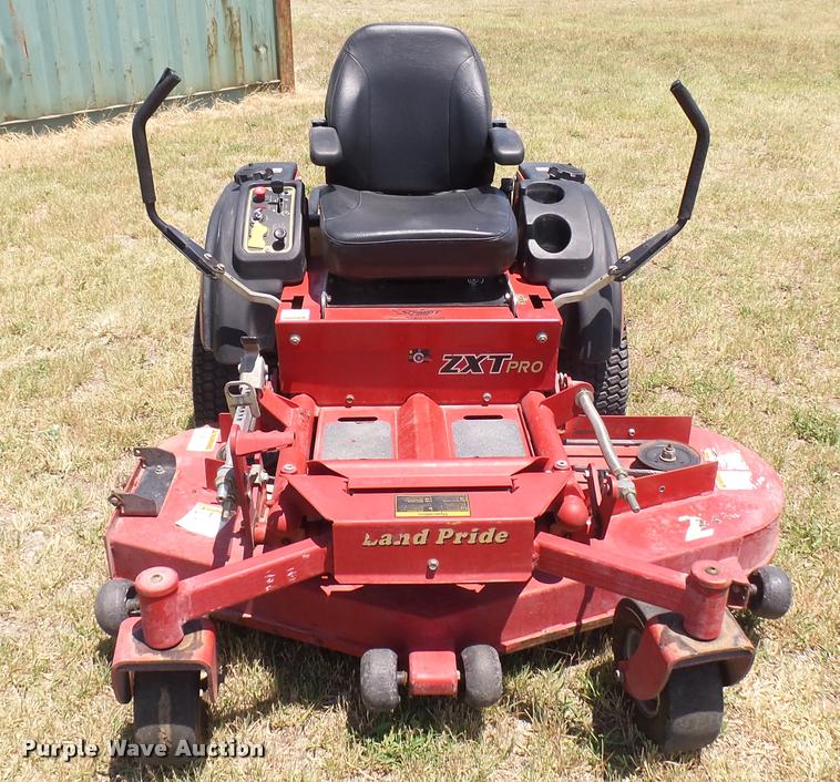 image for item DO9572 2006 Land Pride ZXT Pro ZTR mower