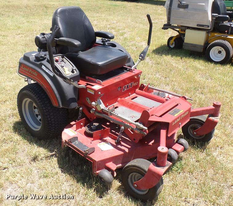 image for item DO9572 2006 Land Pride ZXT Pro ZTR mower