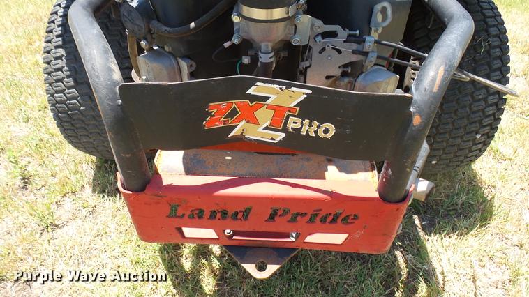 image for item DO9572 2006 Land Pride ZXT Pro ZTR mower