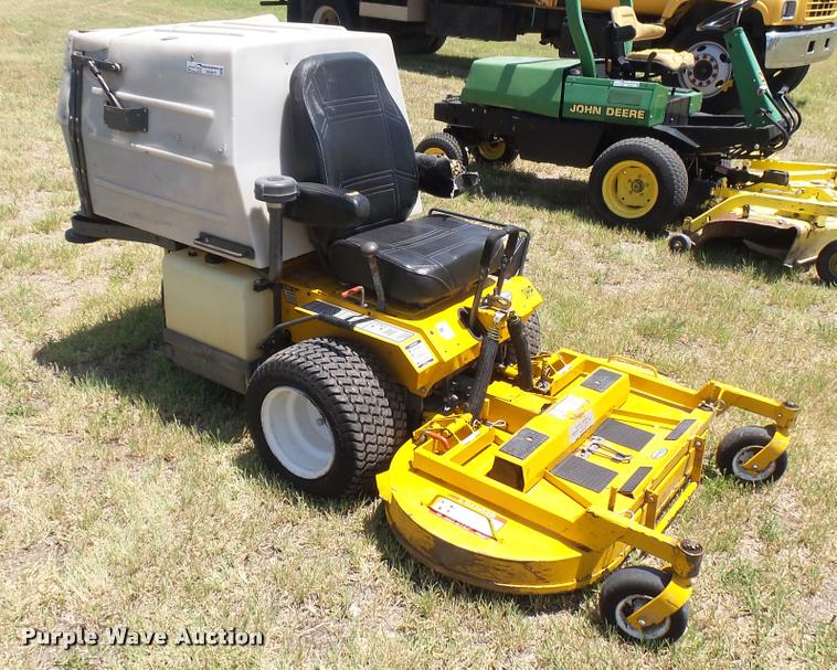 image for item DO9670 2008 Walker MTGHS ZTR mower