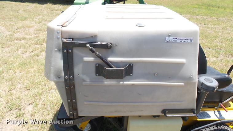 image for item DO9670 2008 Walker MTGHS ZTR mower