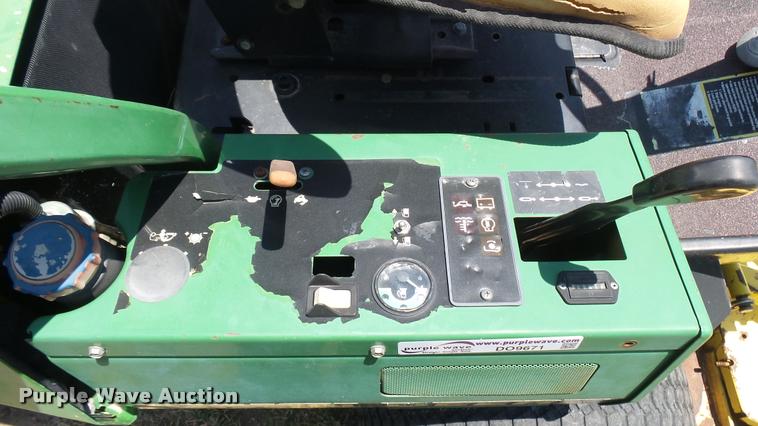 image for item DO9671 1996 John Deere F9L5 ZTR mower