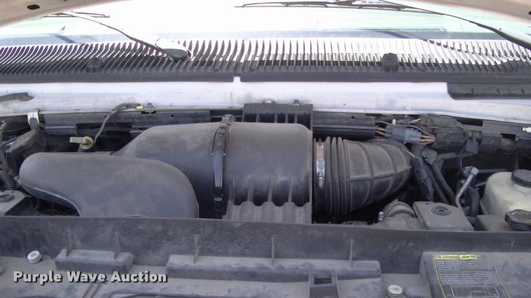 image for item DP9284 2009 Ford Econoline E450 shuttle bus