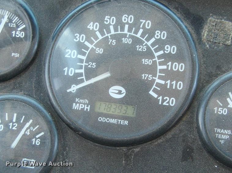 image for item DP9285 2003 Blue Bird shuttle bus