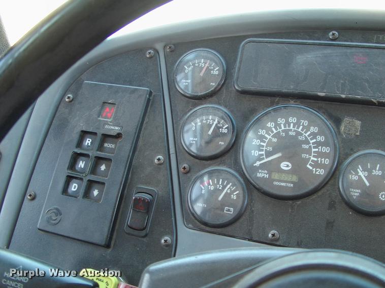 image for item DP9285 2003 Blue Bird shuttle bus