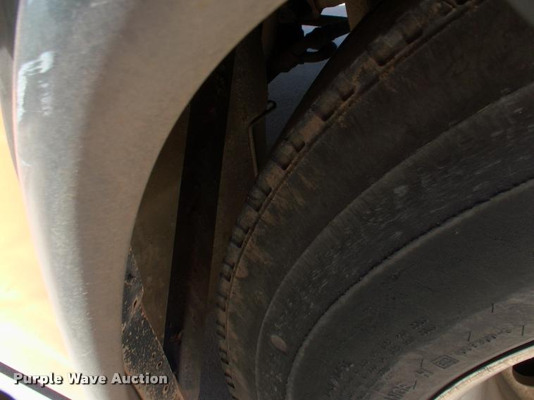 image for item DP9285 2003 Blue Bird shuttle bus