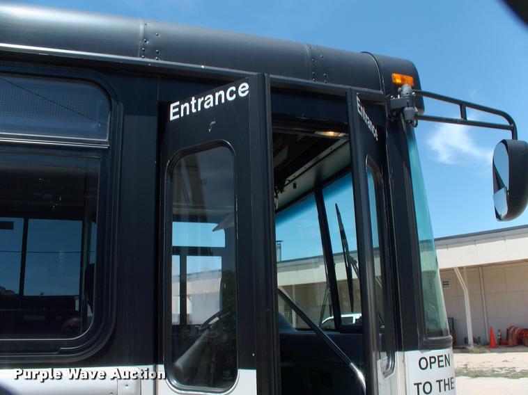 image for item DP9285 2003 Blue Bird shuttle bus