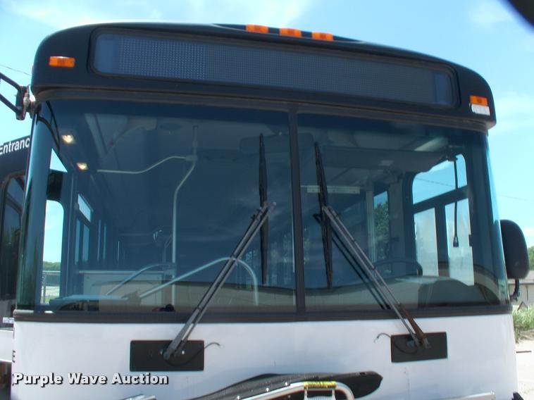 image for item DP9285 2003 Blue Bird shuttle bus
