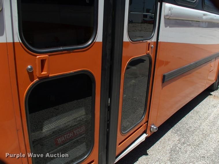 image for item DP9285 2003 Blue Bird shuttle bus