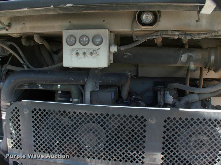 image for item DP9285 2003 Blue Bird shuttle bus