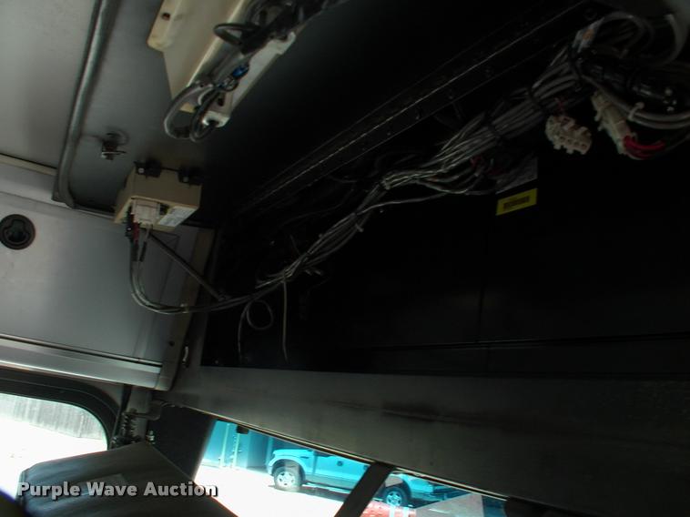 image for item DP9285 2003 Blue Bird shuttle bus