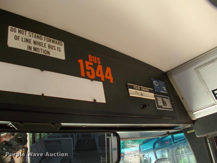 image for item DP9286 2003 Blue Bird shuttle bus