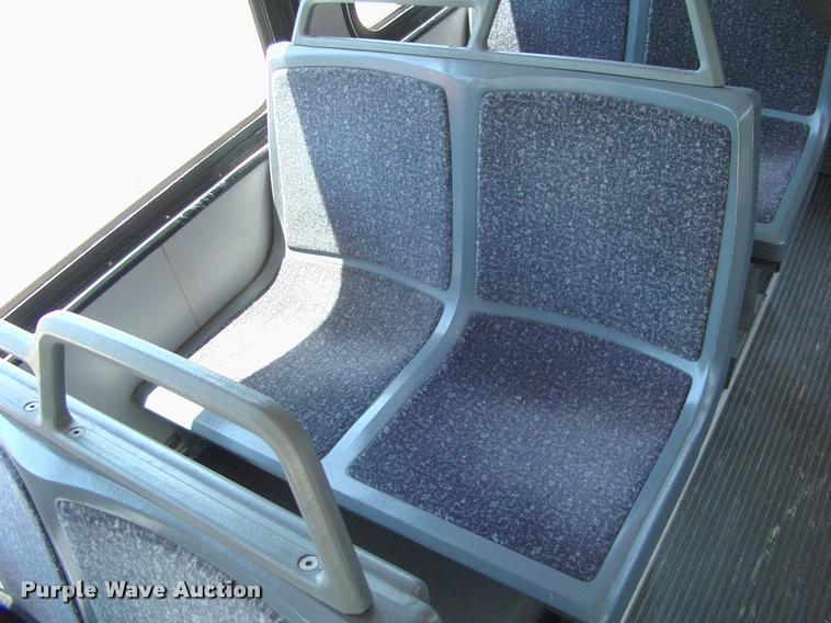image for item DP9286 2003 Blue Bird shuttle bus