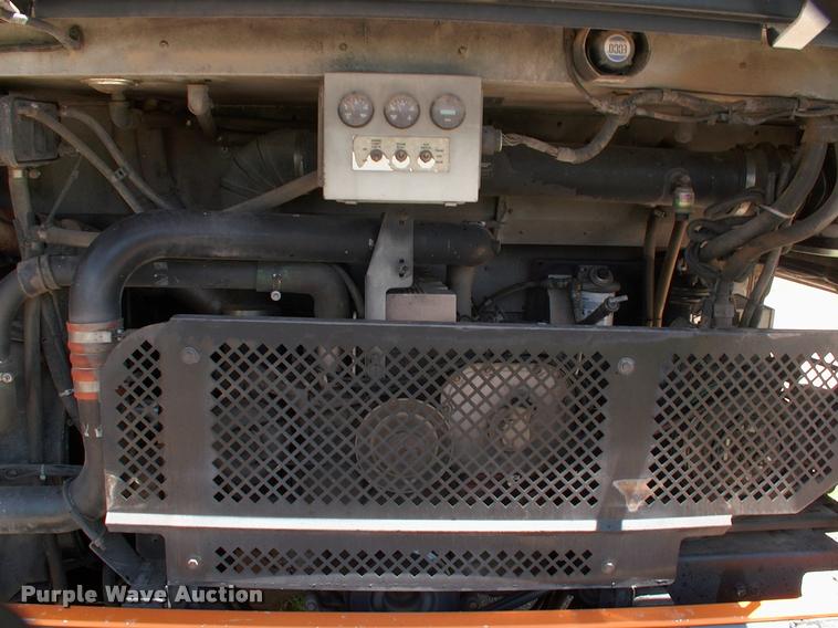 image for item DP9286 2003 Blue Bird shuttle bus