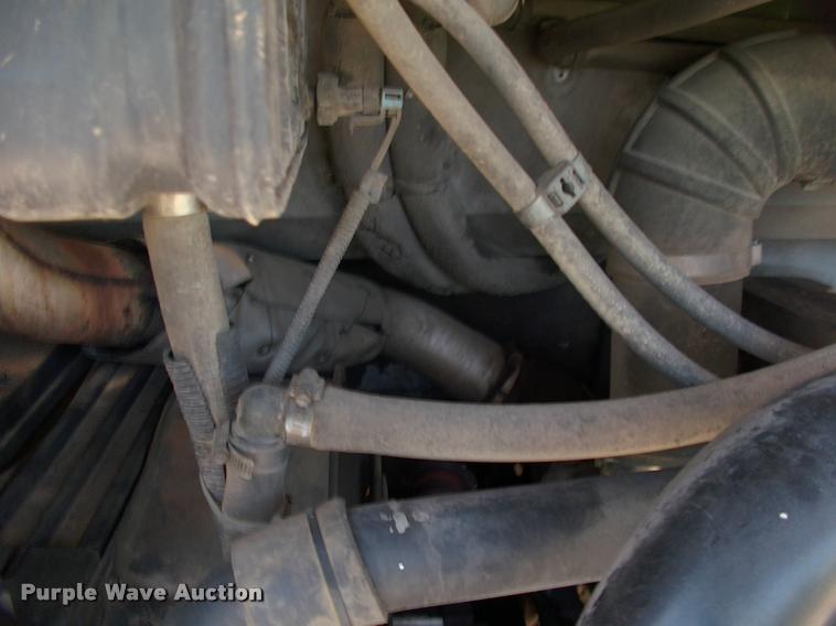 image for item DP9286 2003 Blue Bird shuttle bus