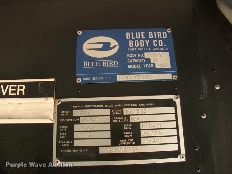 image for item DP9286 2003 Blue Bird shuttle bus