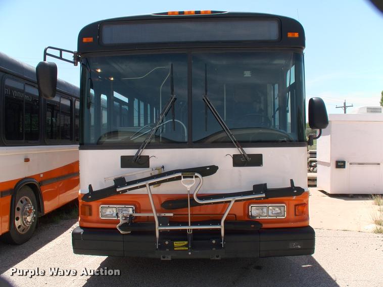 image for item DP9287 2003 Blue Bird shuttle bus