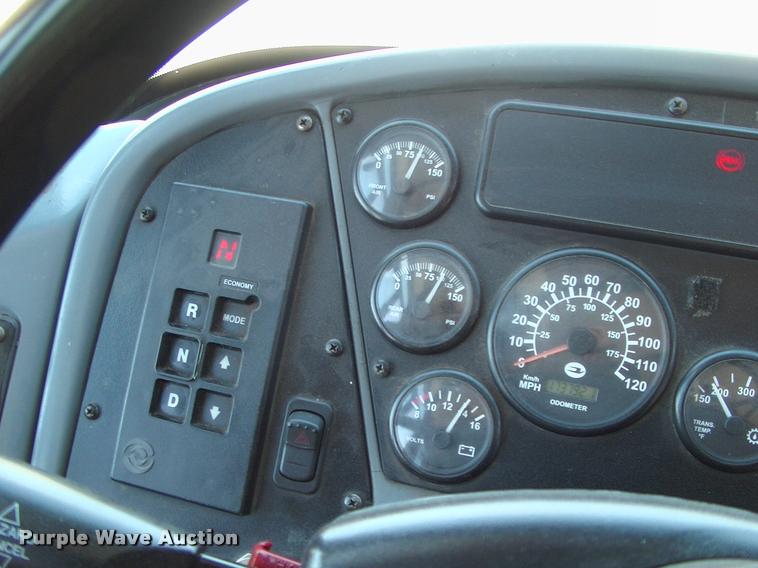 image for item DP9287 2003 Blue Bird shuttle bus