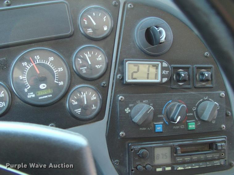 image for item DP9287 2003 Blue Bird shuttle bus