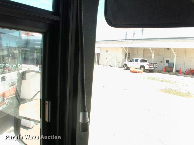 image for item DP9287 2003 Blue Bird shuttle bus