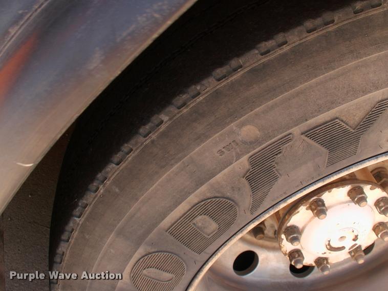 image for item DP9287 2003 Blue Bird shuttle bus