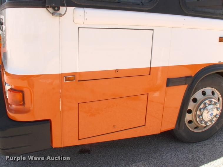 image for item DP9287 2003 Blue Bird shuttle bus