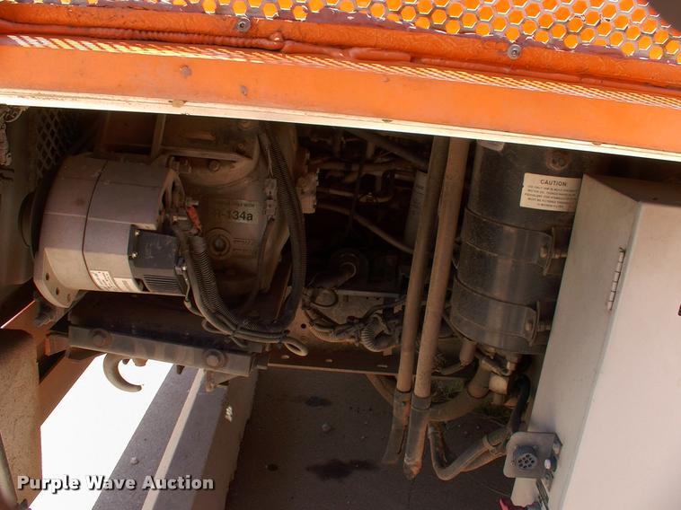 image for item DP9287 2003 Blue Bird shuttle bus